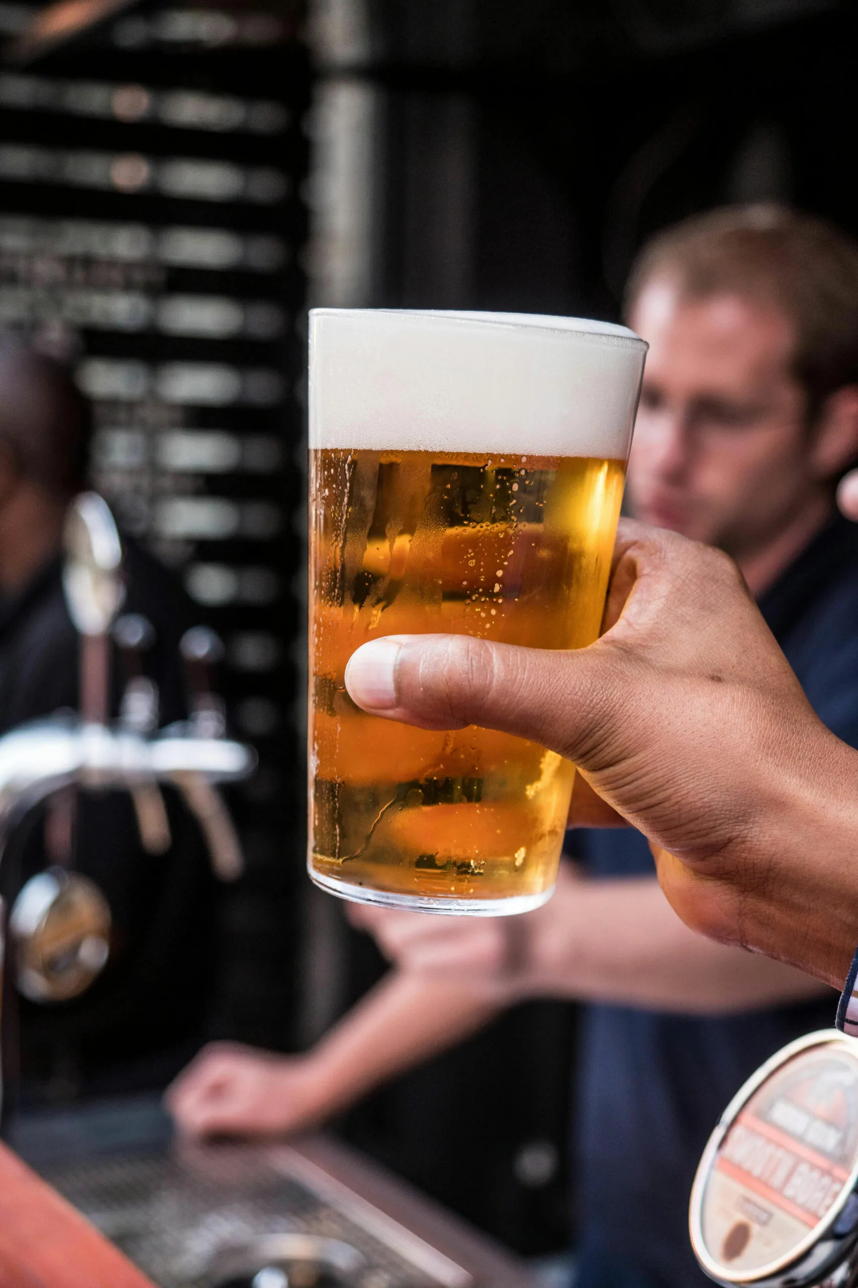 Filtración en filtración de cerveza industrial: proceso de producción